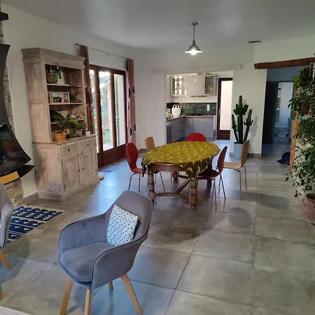 Maison Avec Parcelle Arboree بيت للعطل